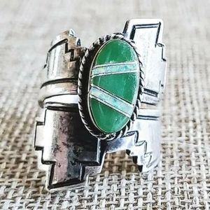 Vintage Native American silver opal inlay ring